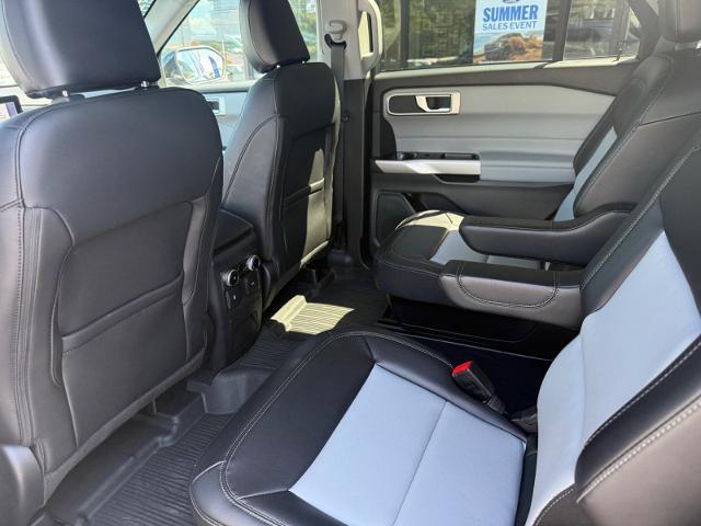 2024 Ford Explorer - $35,900