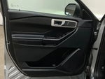 2020 Explorer Thumbnail 18