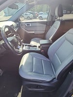 2021 Explorer Thumbnail 15