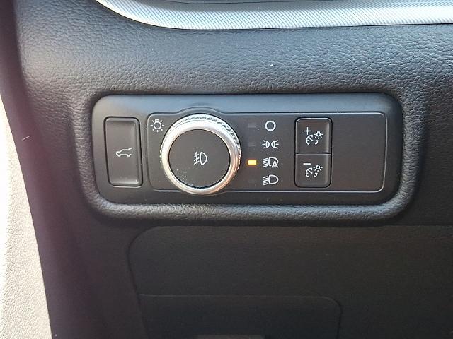 2021 Ford Explorer - $25,000
