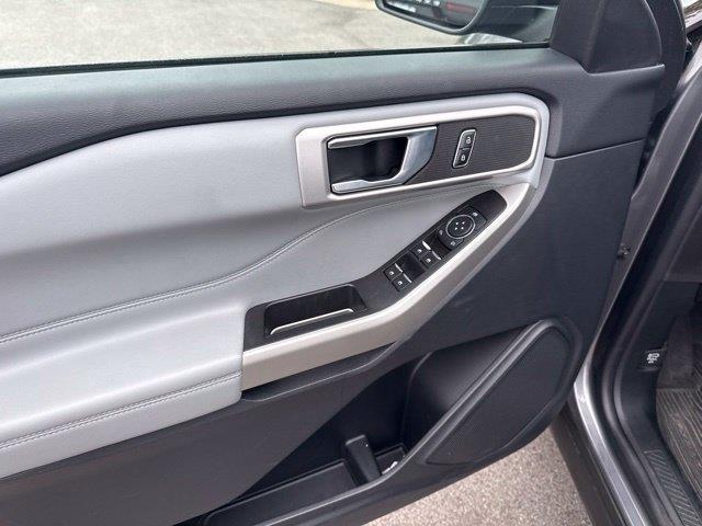 2021 Ford Explorer - $26,000