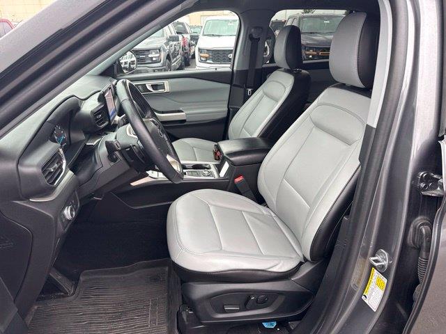 2021 Ford Explorer - $26,000