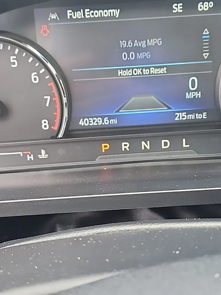 2022 Ford Explorer - $33,595