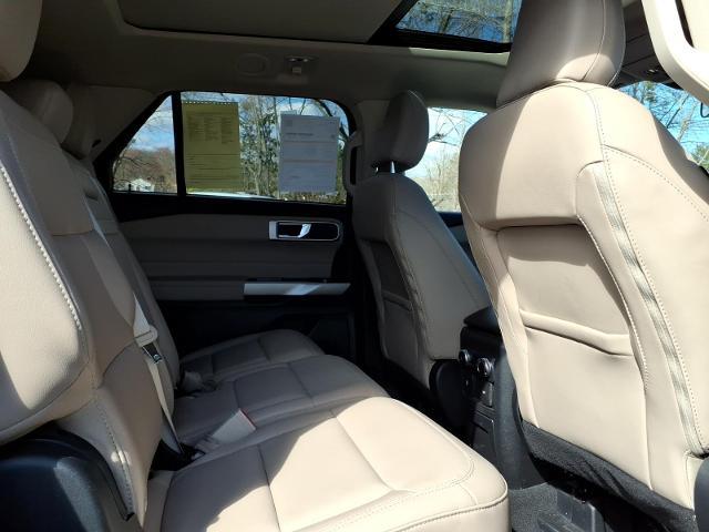 2023 Ford Explorer - $37,995