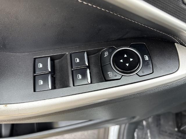 2023 Ford Explorer - $28,898
