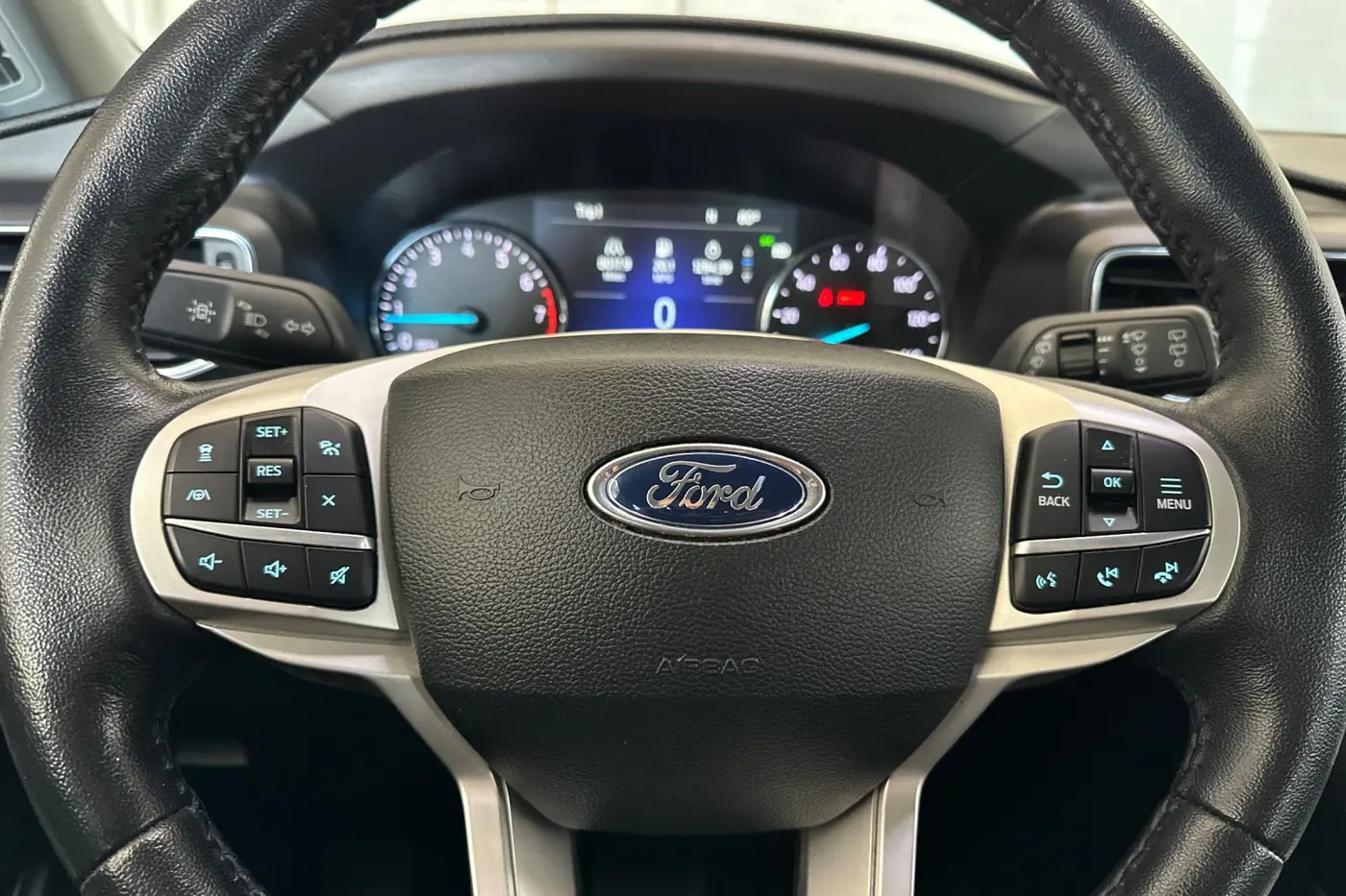 2023 Ford Explorer - $29,850