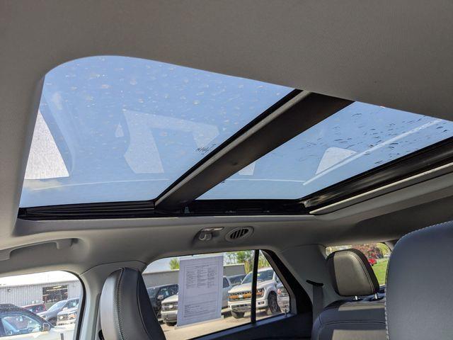 2023 Ford Explorer - $31,895