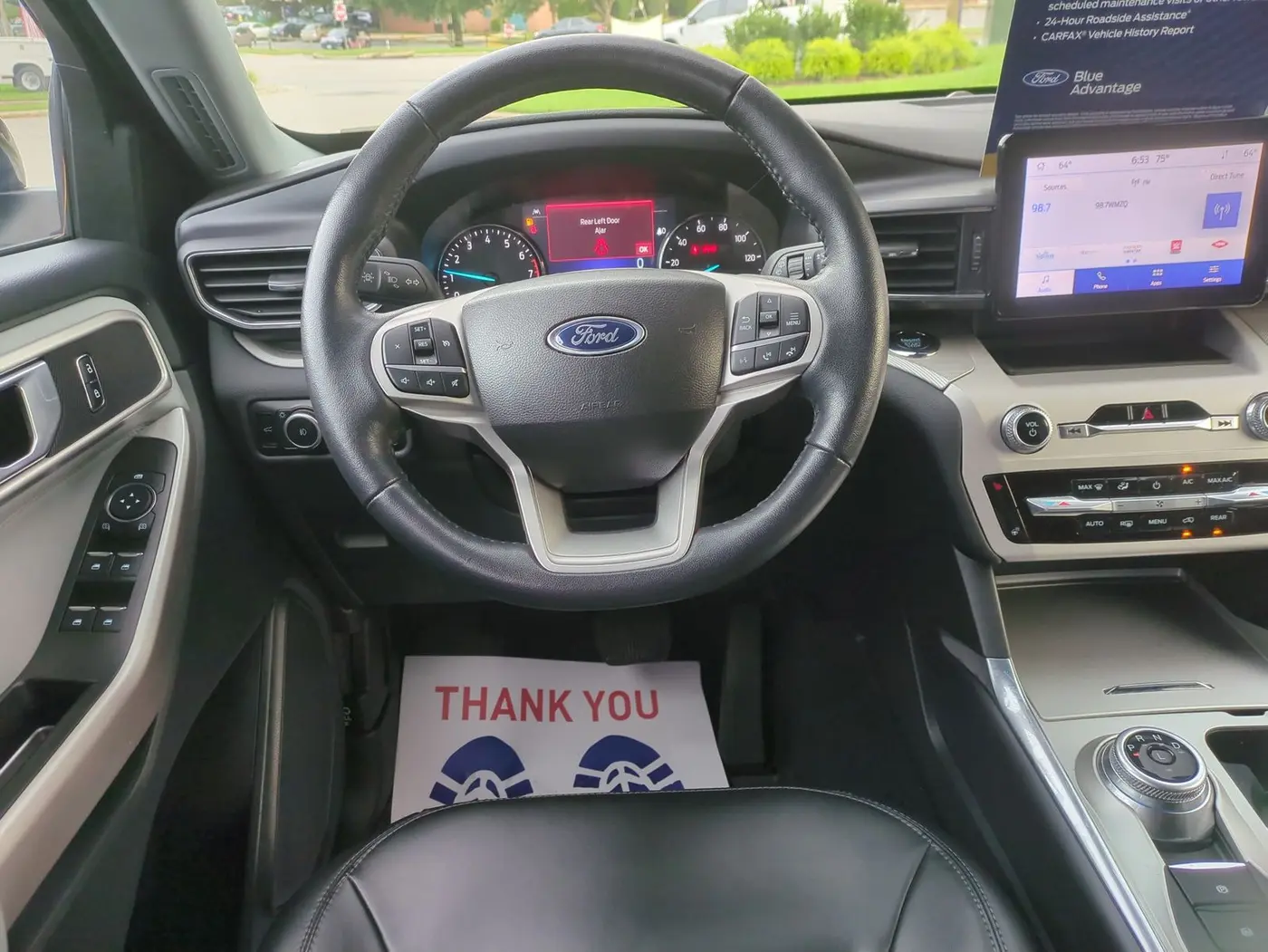 2023 Ford Explorer - $30,500