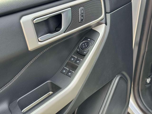 2023 Ford Explorer - $28,042