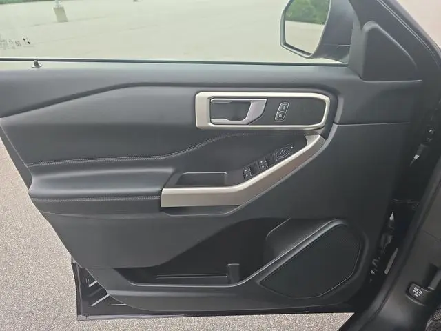 2023 Ford Explorer - $30,746