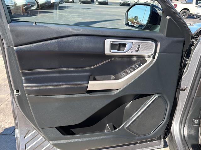 2023 Ford Explorer - $26,876