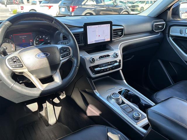 2023 Ford Explorer - $26,876