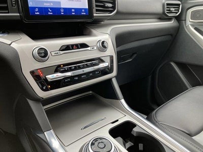 2023 Ford Explorer AWD XLT 4DR SUV