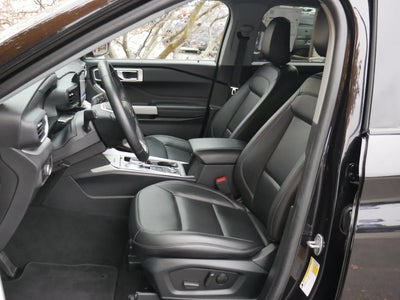 2024 Ford Explorer AWD XLT 4DR SUV