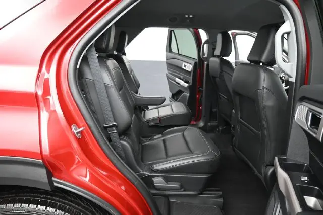 2024 Ford Explorer - $32,698