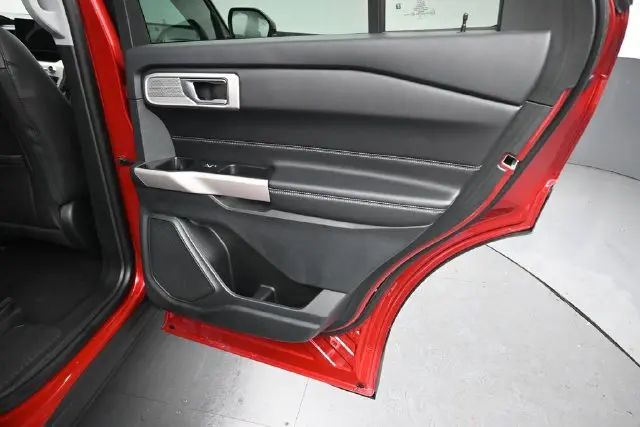 2024 Ford Explorer - $32,698