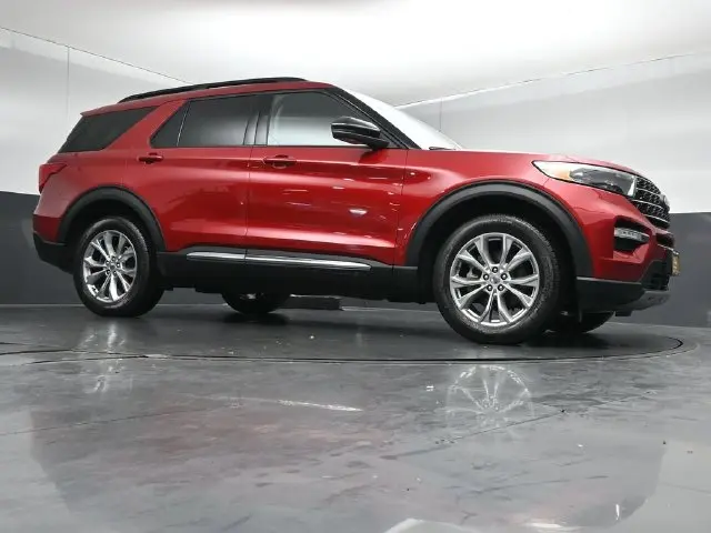 2024 Ford Explorer - $32,698