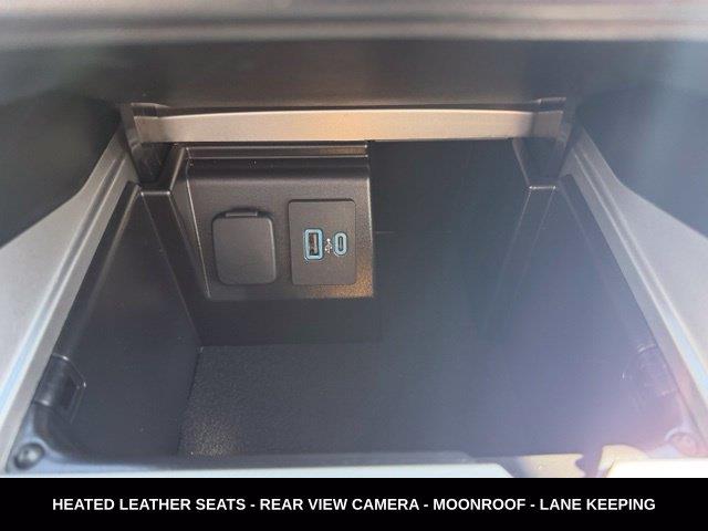 2024 Ford Explorer - $33,995