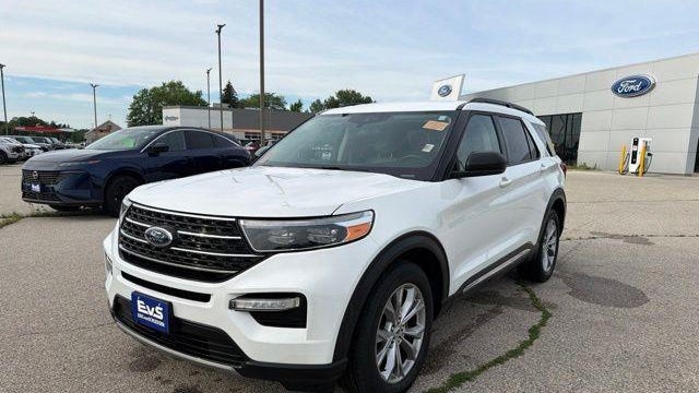 Preowned 2024 Ford Explorer XLT for Sale