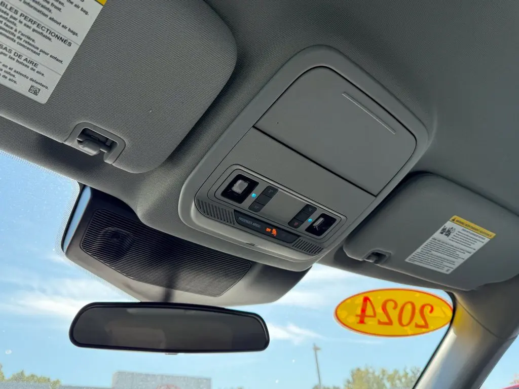 2024 Ford Explorer - $32,299