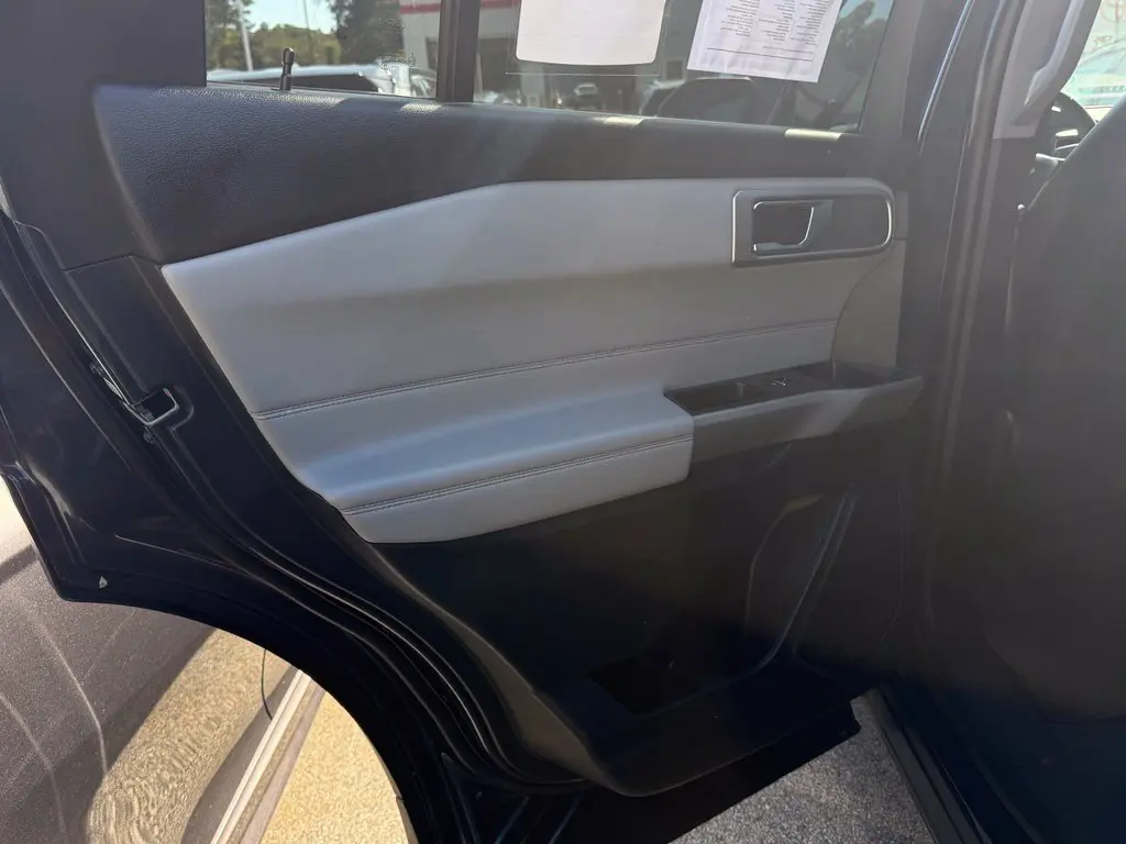 2024 Ford Explorer - $32,299