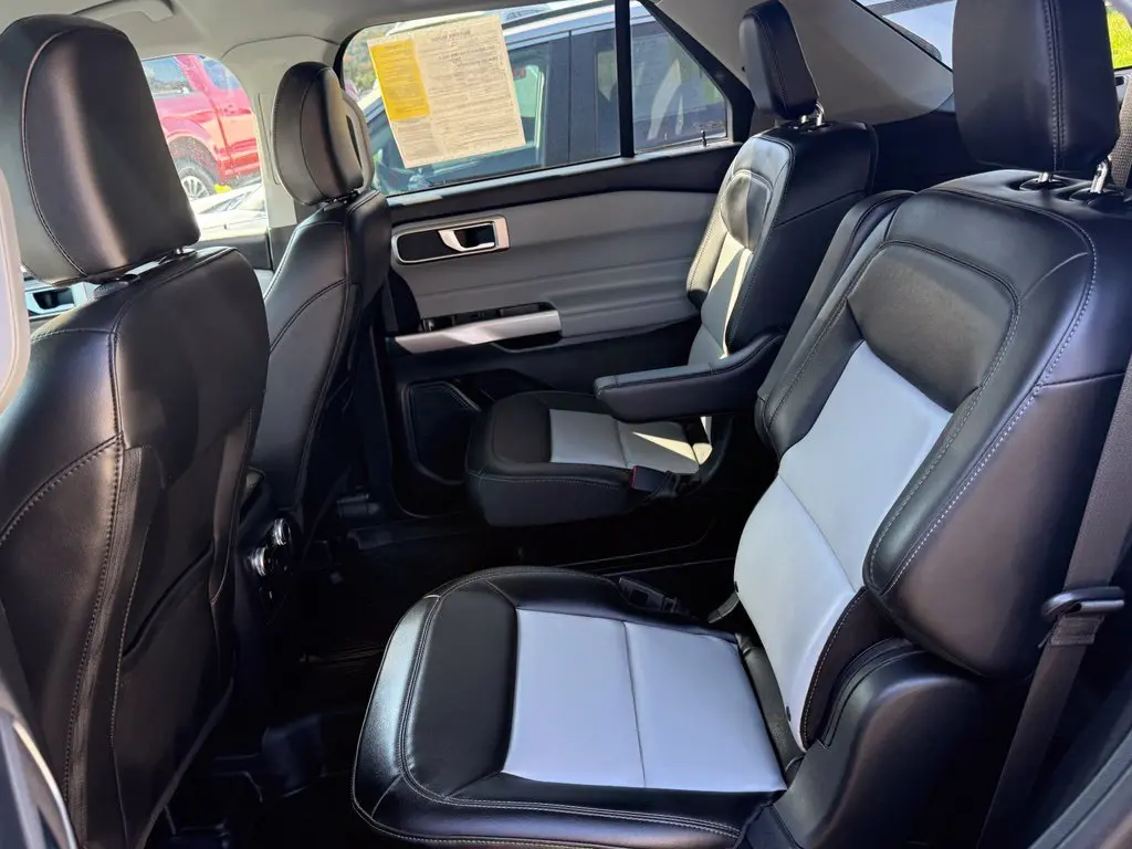 2024 Ford Explorer - $32,299