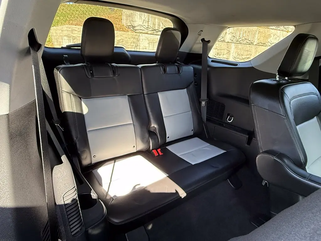 2024 Ford Explorer - $32,299