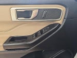 2020 Explorer Thumbnail 13