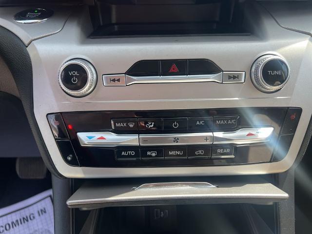 2020 Ford Explorer - $19,797