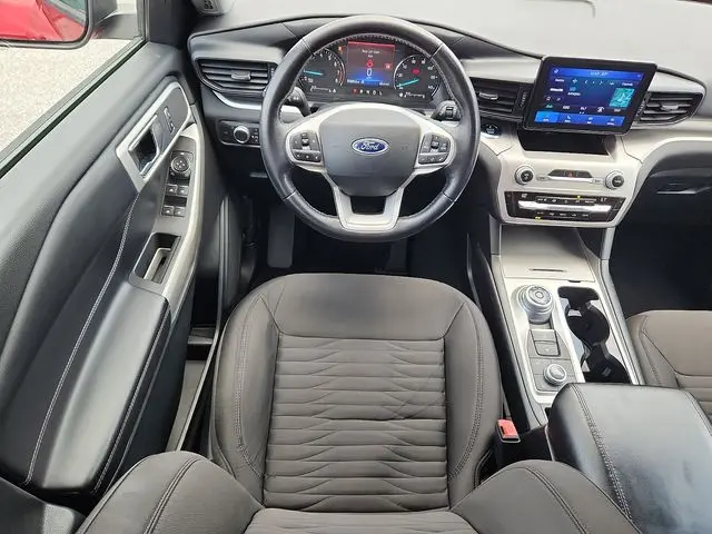2021 Ford Explorer - $24,994
