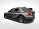 2022 Explorer Thumbnail 3