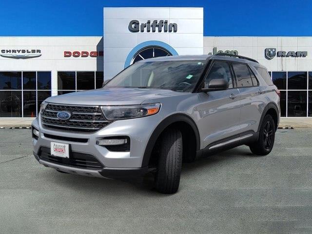 2023 Ford Explorer - $28,498