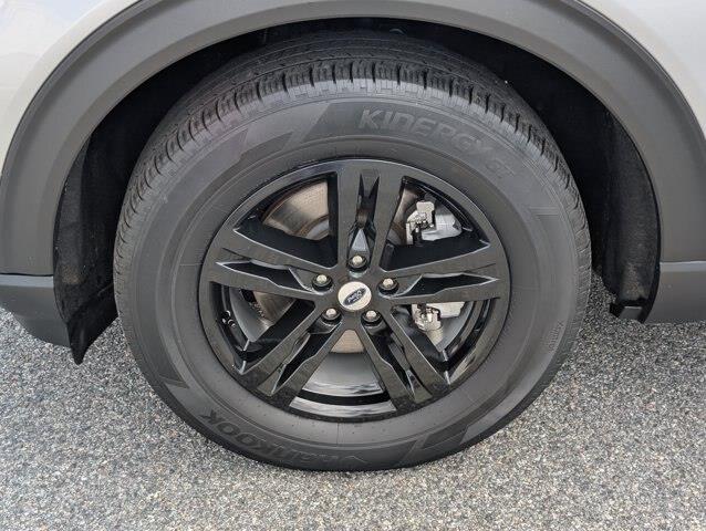 2023 Ford Explorer - $28,498