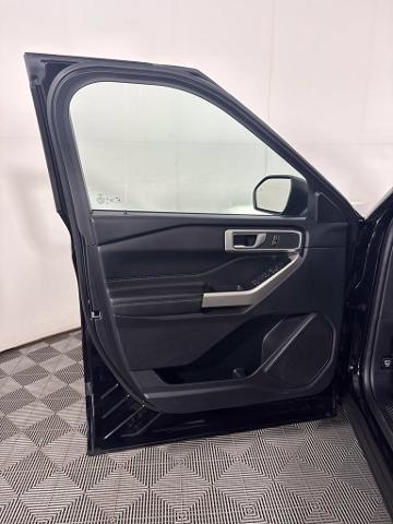 2023 Ford Explorer - $33,808