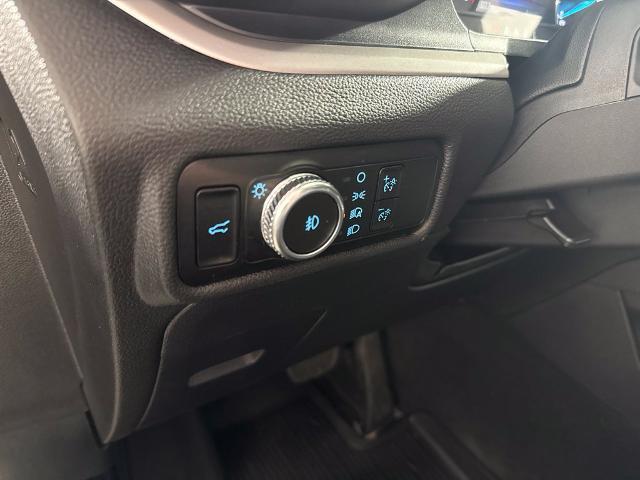2023 Ford Explorer - $33,808