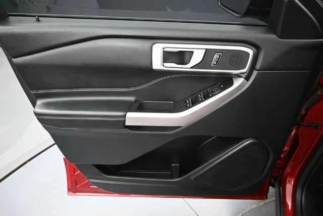2023 Ford Explorer - $27,932