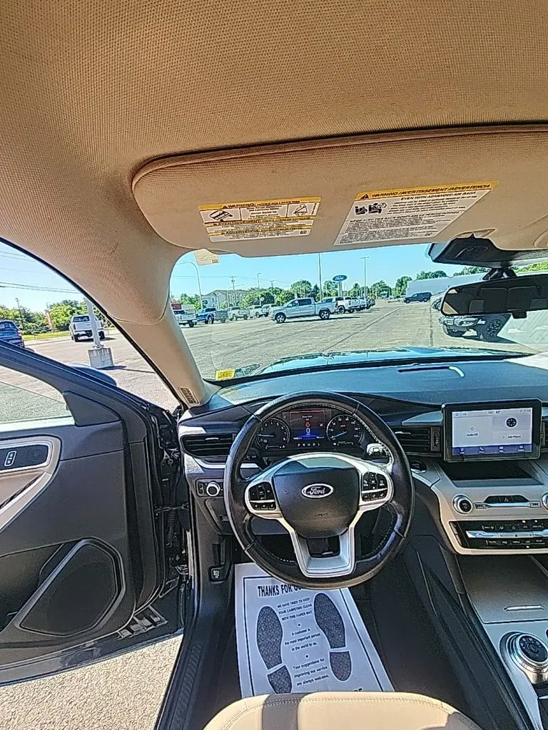 2023 Ford Explorer - $33,995