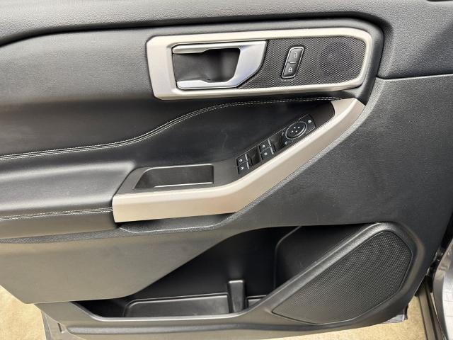 2023 Ford Explorer - $28,910
