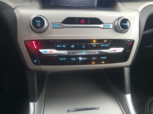 2023 Ford Explorer - $28,186