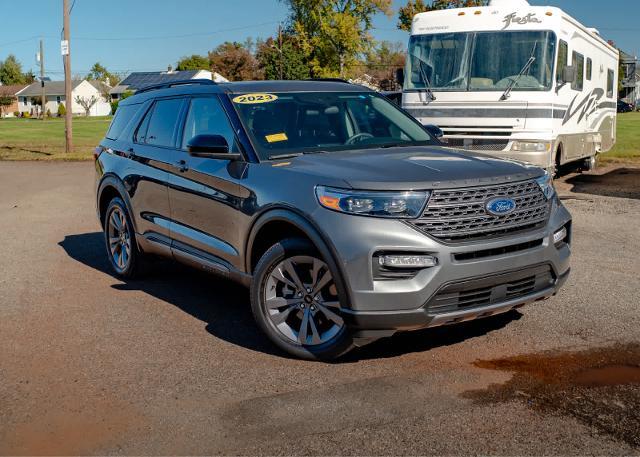 2023 Ford Explorer - $33,400