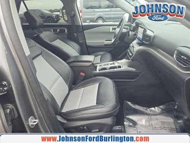 2023 Ford Explorer - $33,400