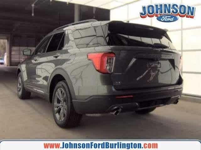 2023 Ford Explorer - $33,400