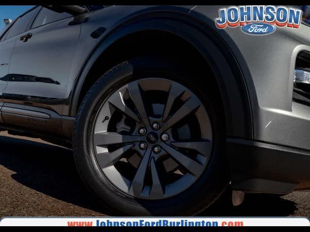 2023 Ford Explorer - $33,400