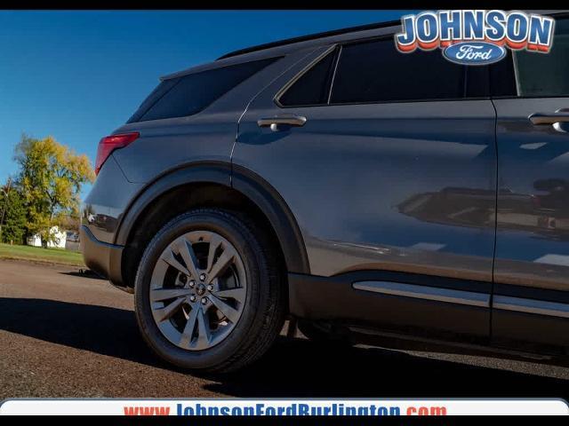 2023 Ford Explorer - $33,400