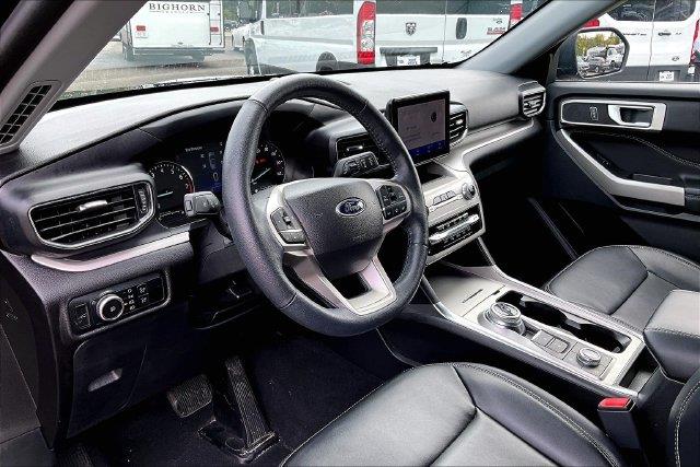 2023 Ford Explorer - $33,351