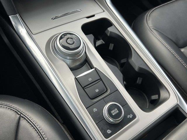 2023 Ford Explorer - $29,500