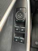 2023 Explorer Thumbnail 28