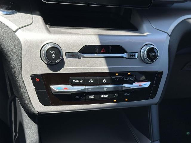2023 Ford Explorer - $26,657