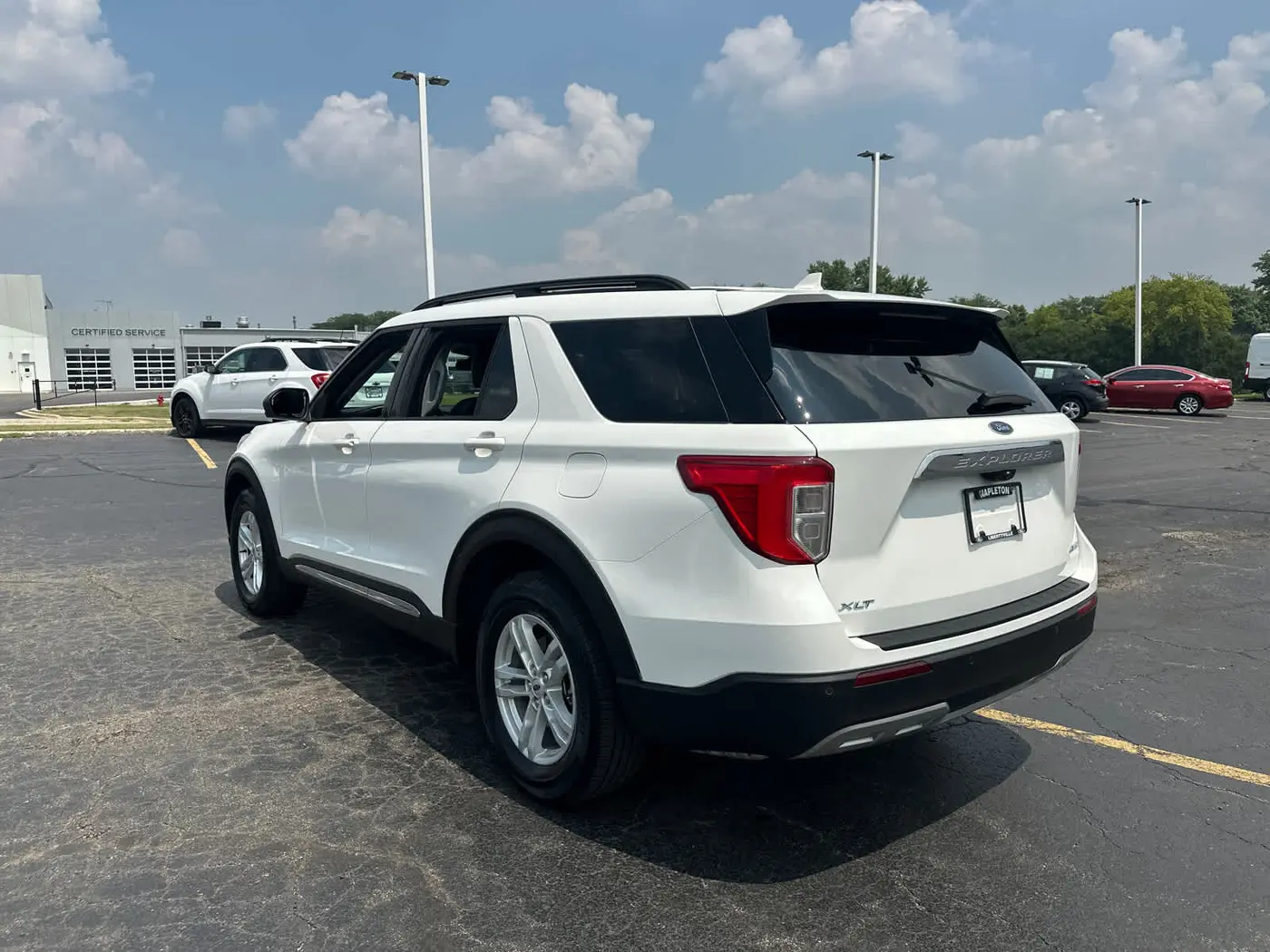2023 Ford Explorer - $31,300