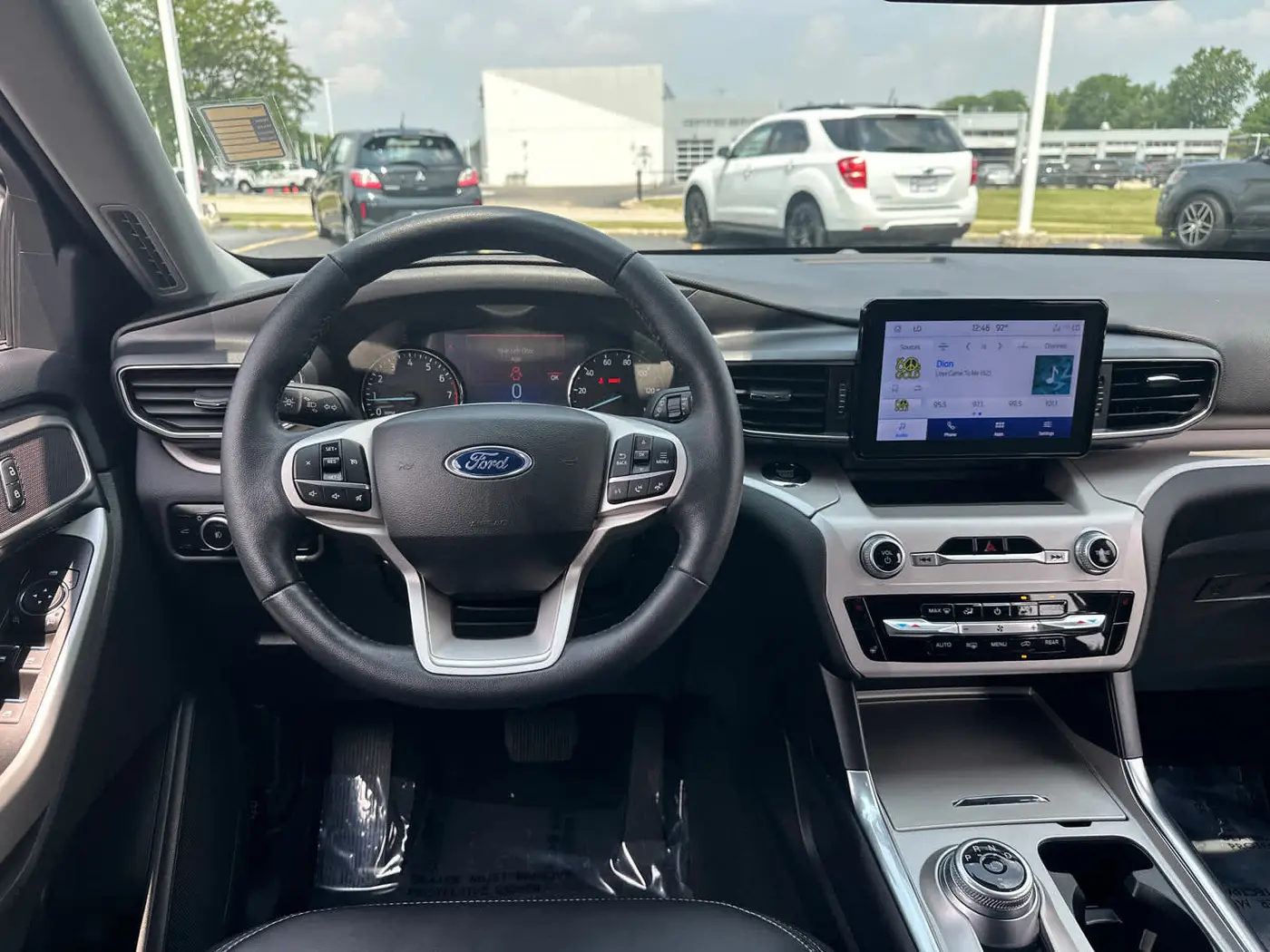 2023 Ford Explorer - $31,300